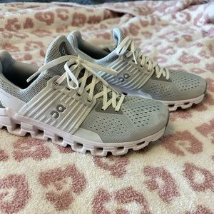 On Cloudswift 7.5 Glacier/White